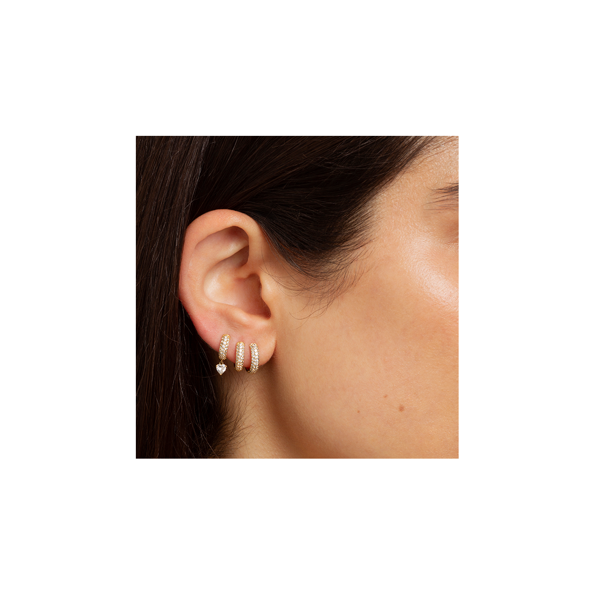 Additional Image 3 for  näas Bombë 1/2 ctw Heart Lab Grown Diamond Huggie Hoop Earrings