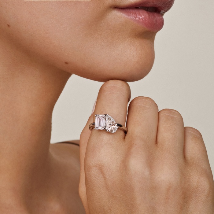 Toi Et Moi Pear and Emerald Engagement Ring